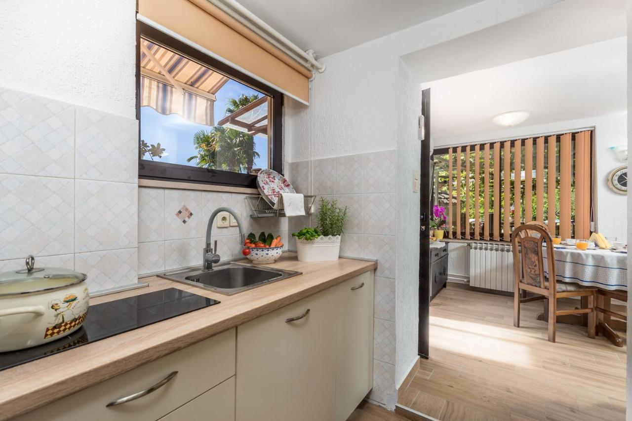 Apartments & Rooms Ribaric Lovran Exterior foto
